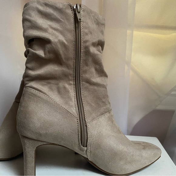 Kelly & Katie Biege Ankle Boots Woman’s 8 - Picture 3 of 6